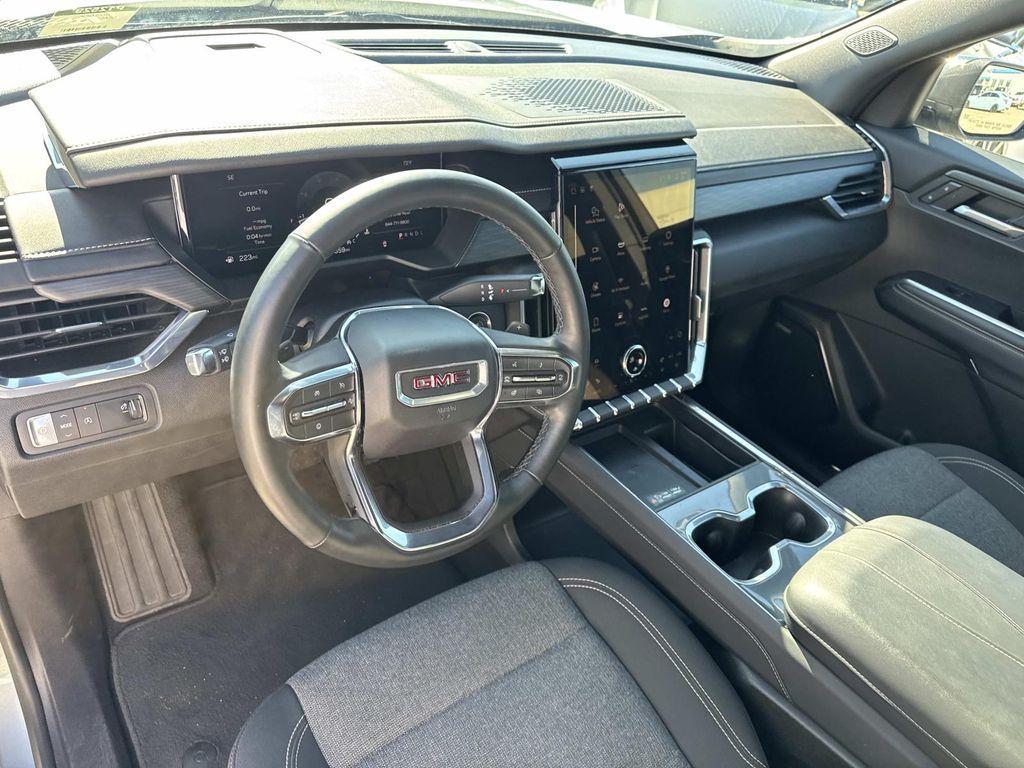 used 2025 GMC Acadia car, priced at $32,533