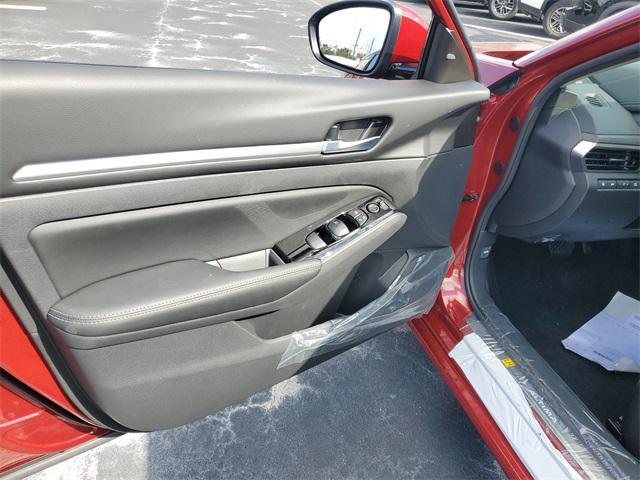 new 2025 Nissan Altima car, priced at $31,895