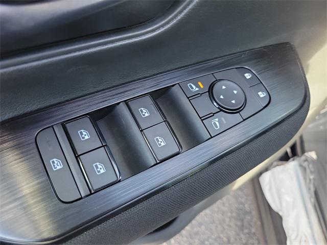 new 2026 Nissan Kicks car, priced at $23,713