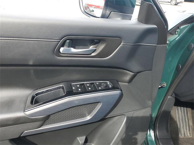 used 2023 Nissan Pathfinder car, priced at $31,824