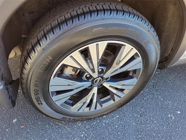 used 2023 Nissan Rogue car, priced at $22,118