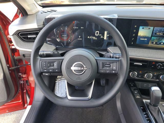 new 2025 Nissan Kicks car, priced at $25,100