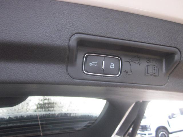 new 2026 Ford Explorer car, priced at $48,153