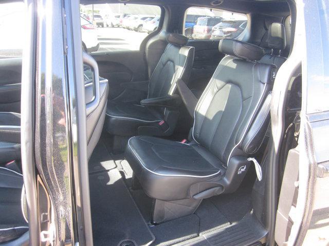 used 2021 Chrysler Pacifica car, priced at $27,567