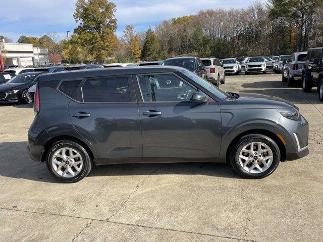 used 2024 Kia Soul car, priced at $15,490
