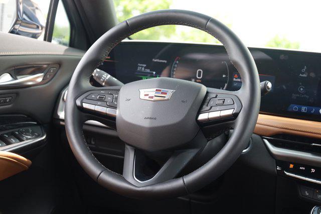 used 2025 Cadillac XT4 car, priced at $39,900