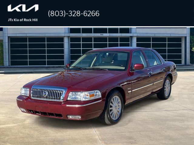 used 2009 Mercury Grand Marquis car, priced at $7,990