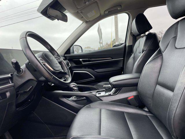 used 2023 Kia Telluride car, priced at $27,990