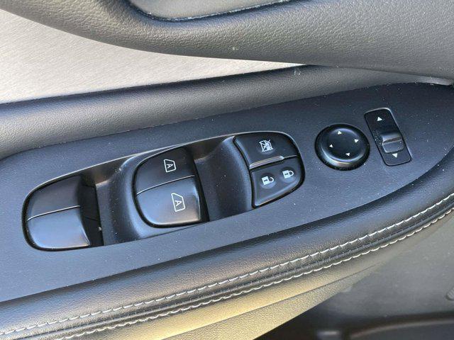 used 2023 Nissan Murano car, priced at $18,990