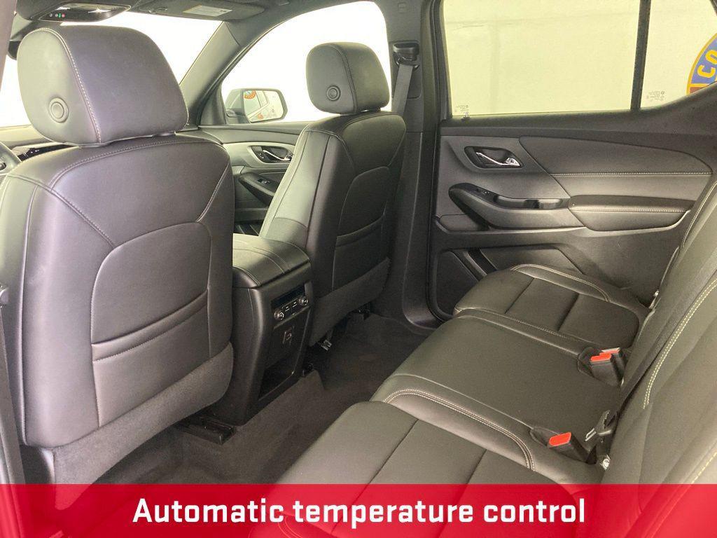 used 2023 Chevrolet Traverse car, priced at $33,727