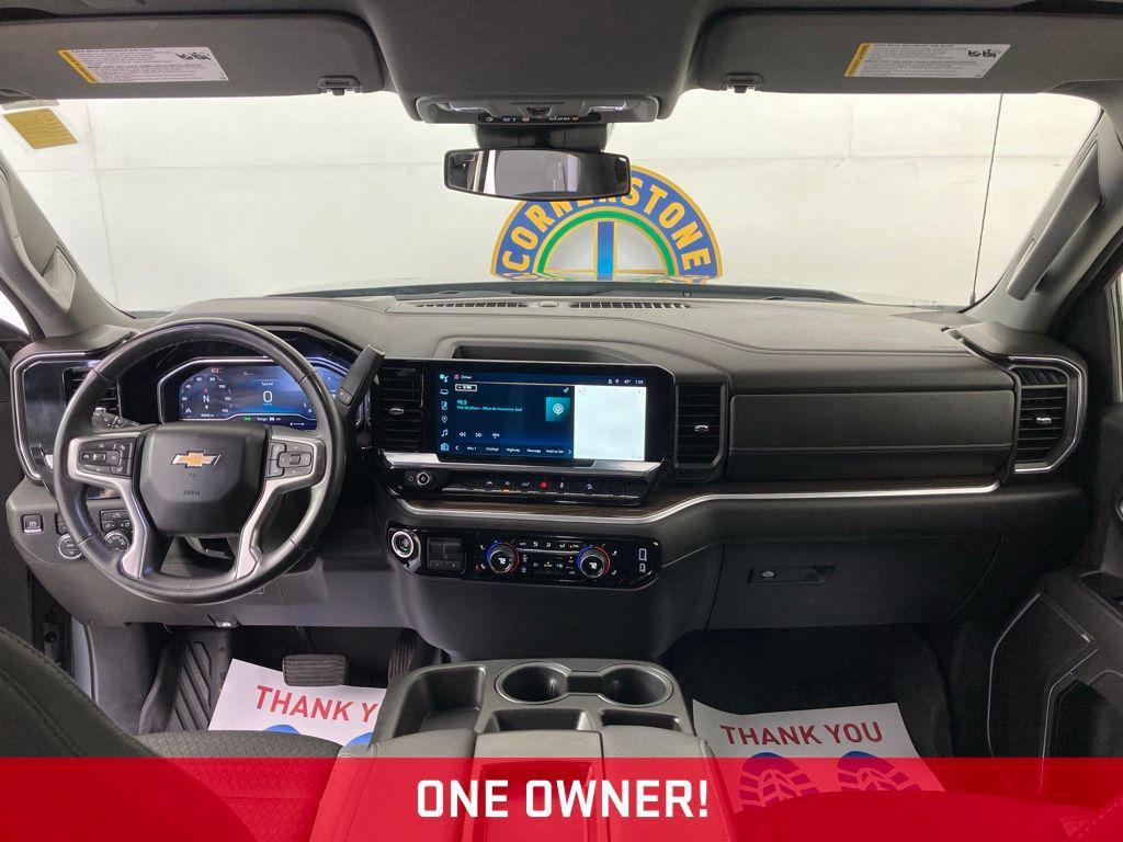 used 2024 Chevrolet Silverado 1500 car, priced at $35,995