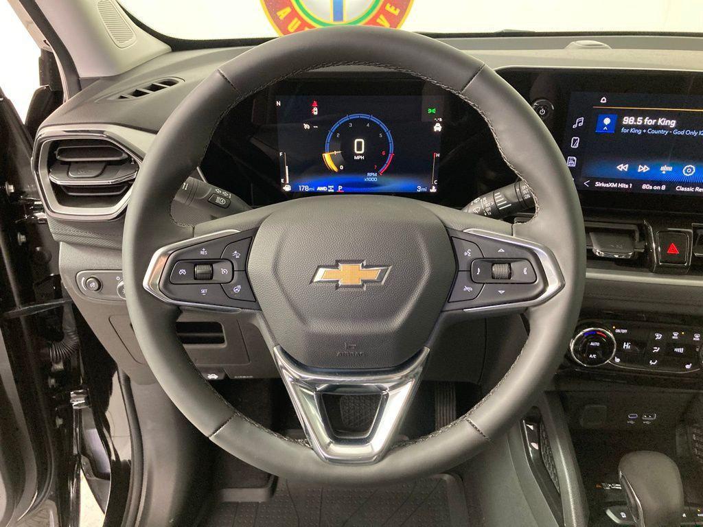 new 2026 Chevrolet TrailBlazer car, priced at $28,320