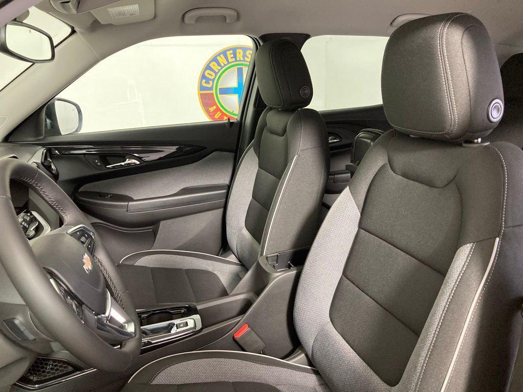 new 2026 Chevrolet TrailBlazer car, priced at $28,320