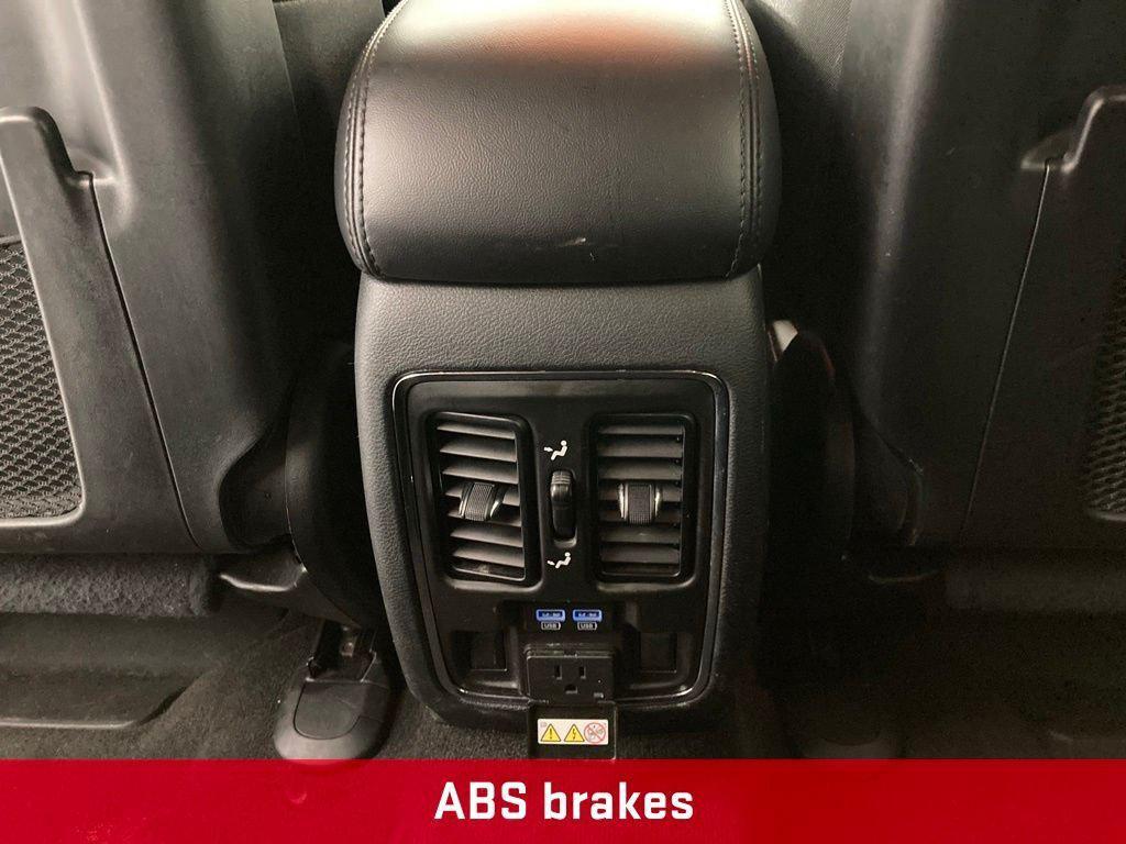 used 2022 Jeep Grand Cherokee car, priced at $28,345