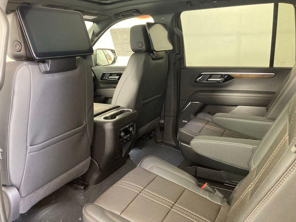 new 2026 Chevrolet Suburban car, priced at $95,623