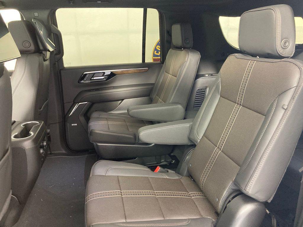 new 2026 Chevrolet Suburban car, priced at $95,623