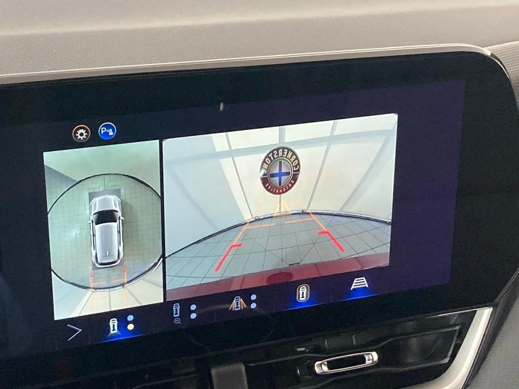 new 2026 Chevrolet Equinox car, priced at $33,354