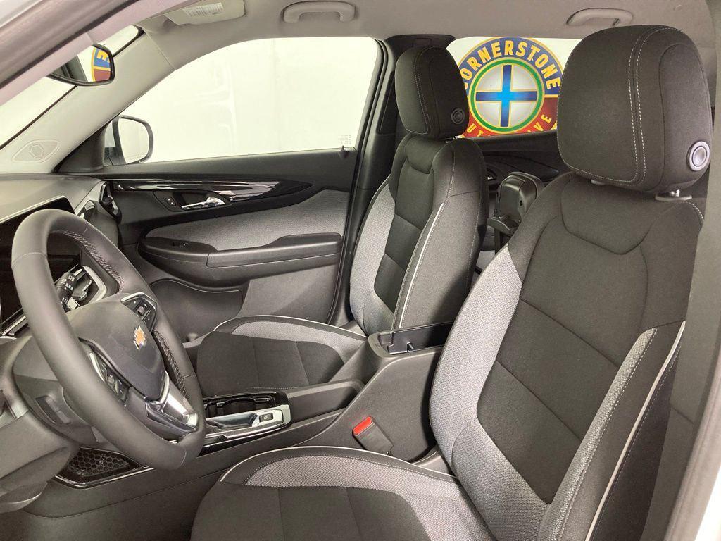 new 2026 Chevrolet TrailBlazer car, priced at $28,320