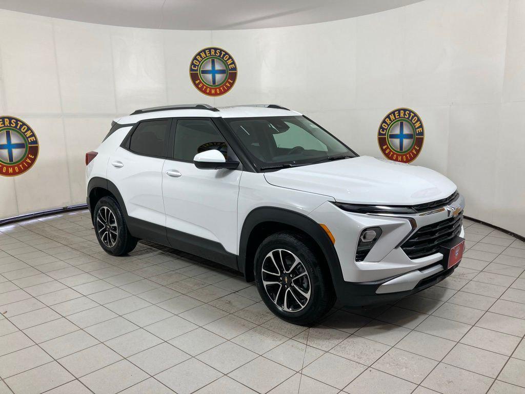 new 2026 Chevrolet TrailBlazer car, priced at $28,320