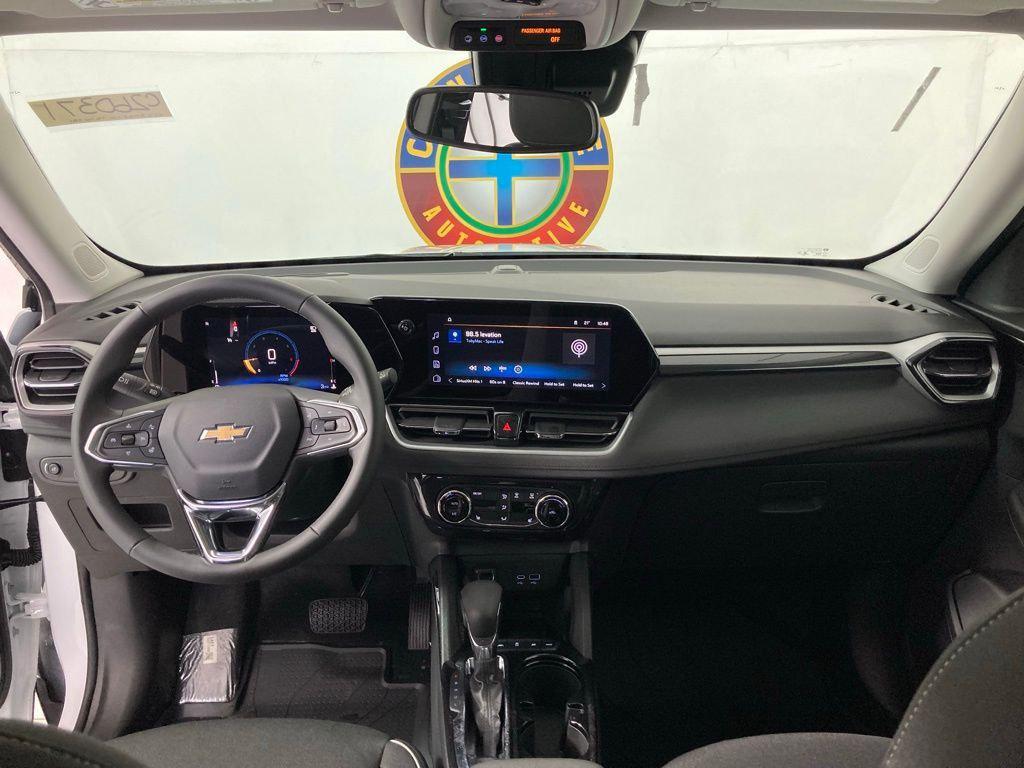 new 2026 Chevrolet TrailBlazer car, priced at $28,320