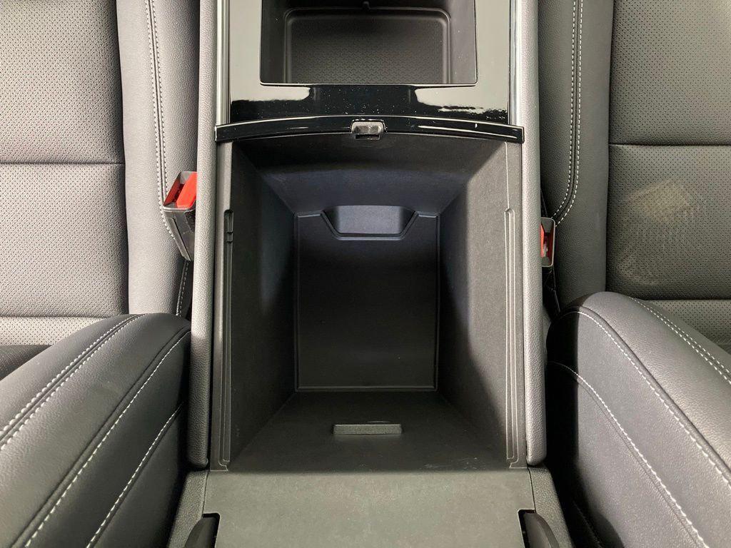 new 2026 Chevrolet Traverse car, priced at $44,353
