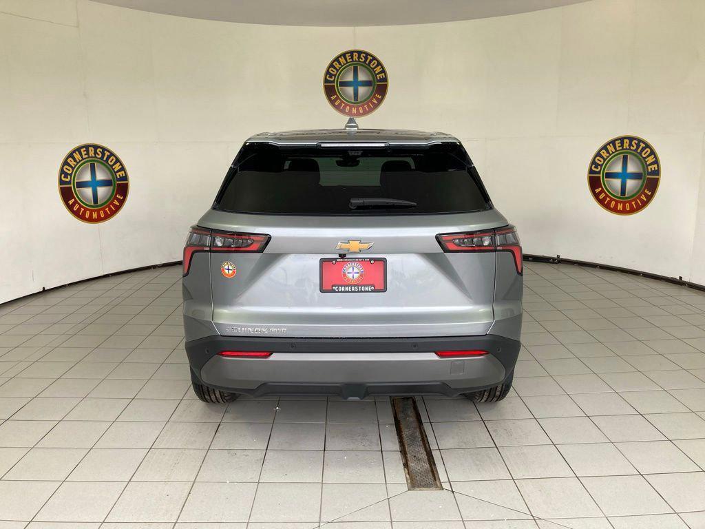 new 2026 Chevrolet Equinox car, priced at $32,911