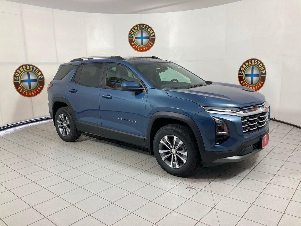 new 2026 Chevrolet Equinox car, priced at $34,025