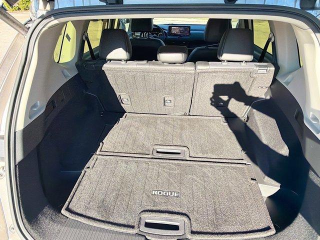 used 2025 Nissan Rogue car, priced at $31,651