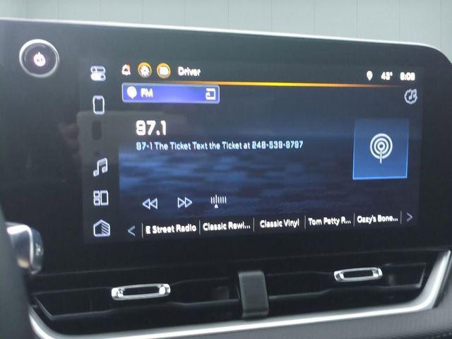 used 2025 Chevrolet Equinox car, priced at $25,681