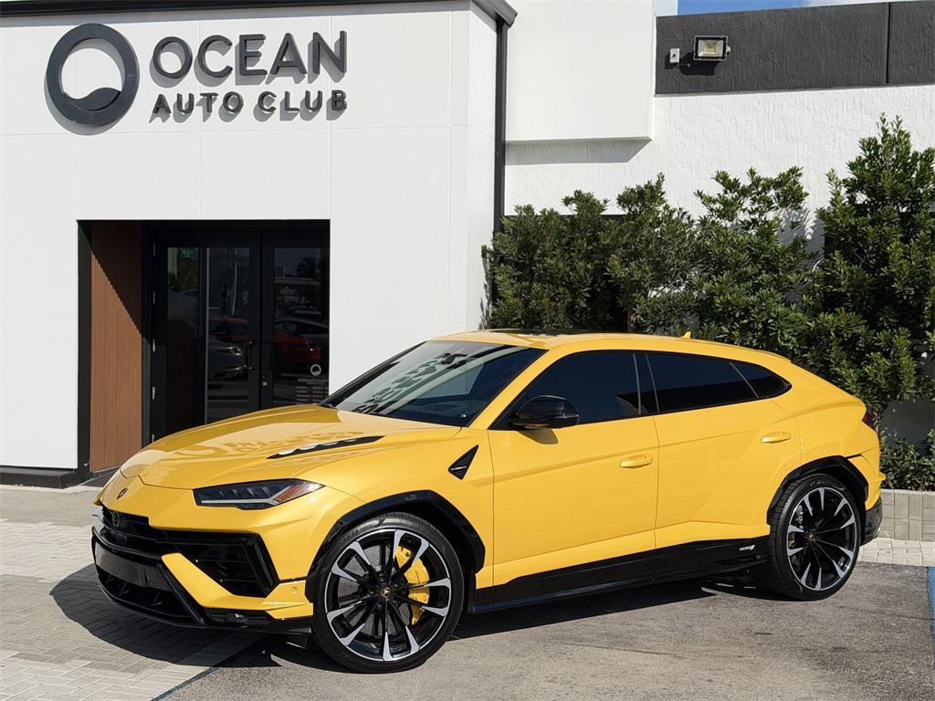 used 2023 Lamborghini Urus car, priced at $259,990