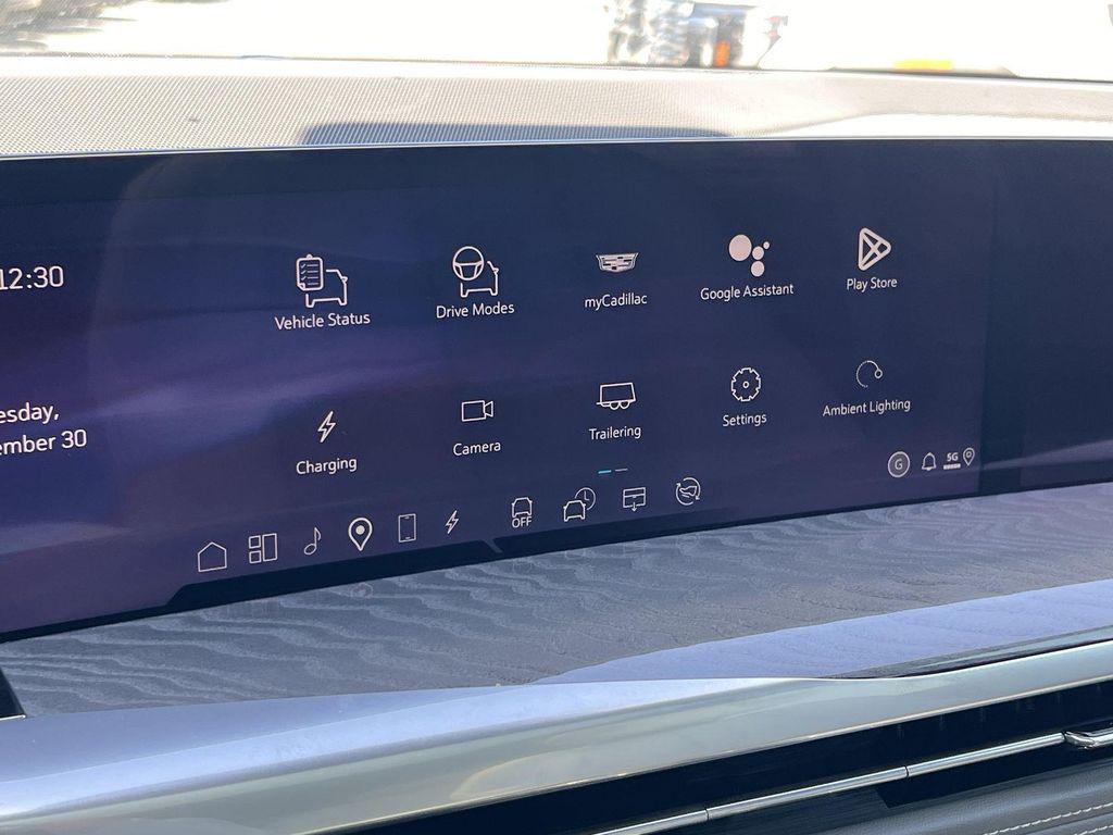 new 2026 Cadillac Escalade IQL car, priced at $135,420