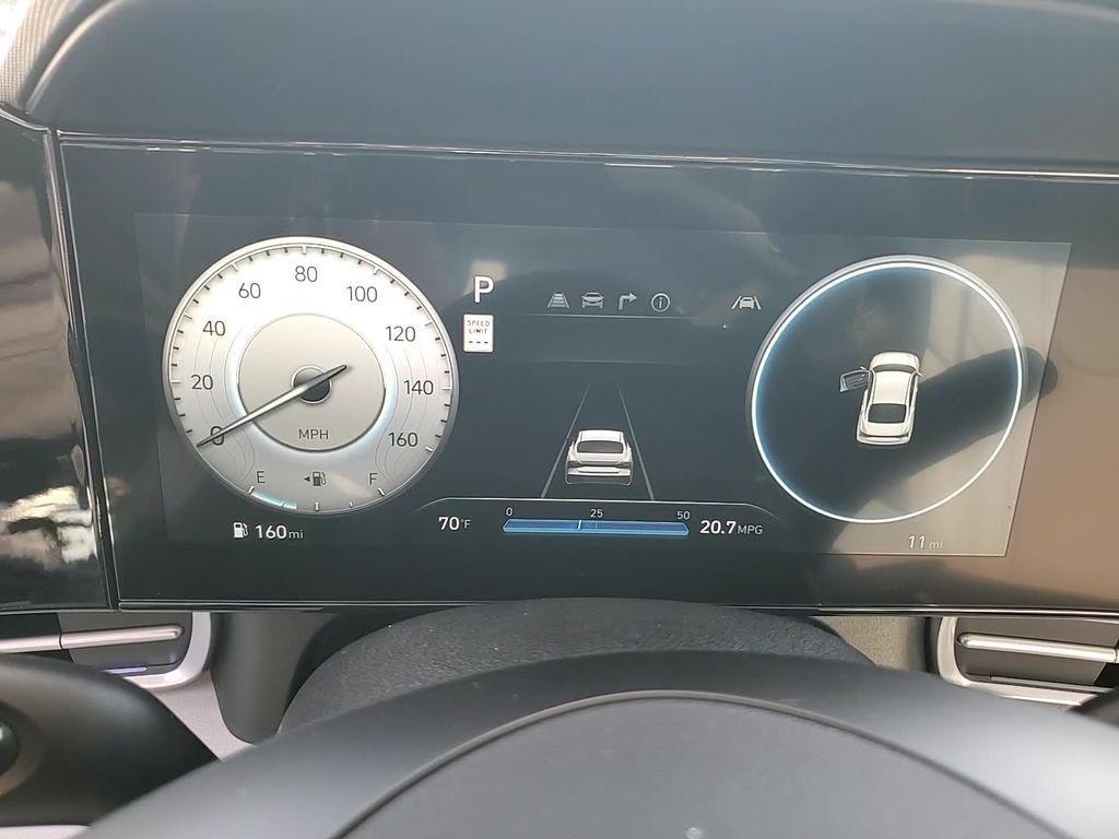 new 2025 Hyundai Elantra car, priced at $24,797