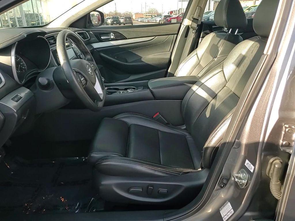 used 2016 Nissan Maxima car, priced at $14,850
