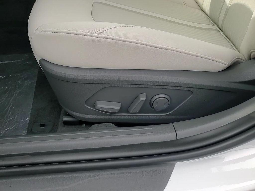 new 2025 Hyundai Sonata Hybrid car, priced at $29,623