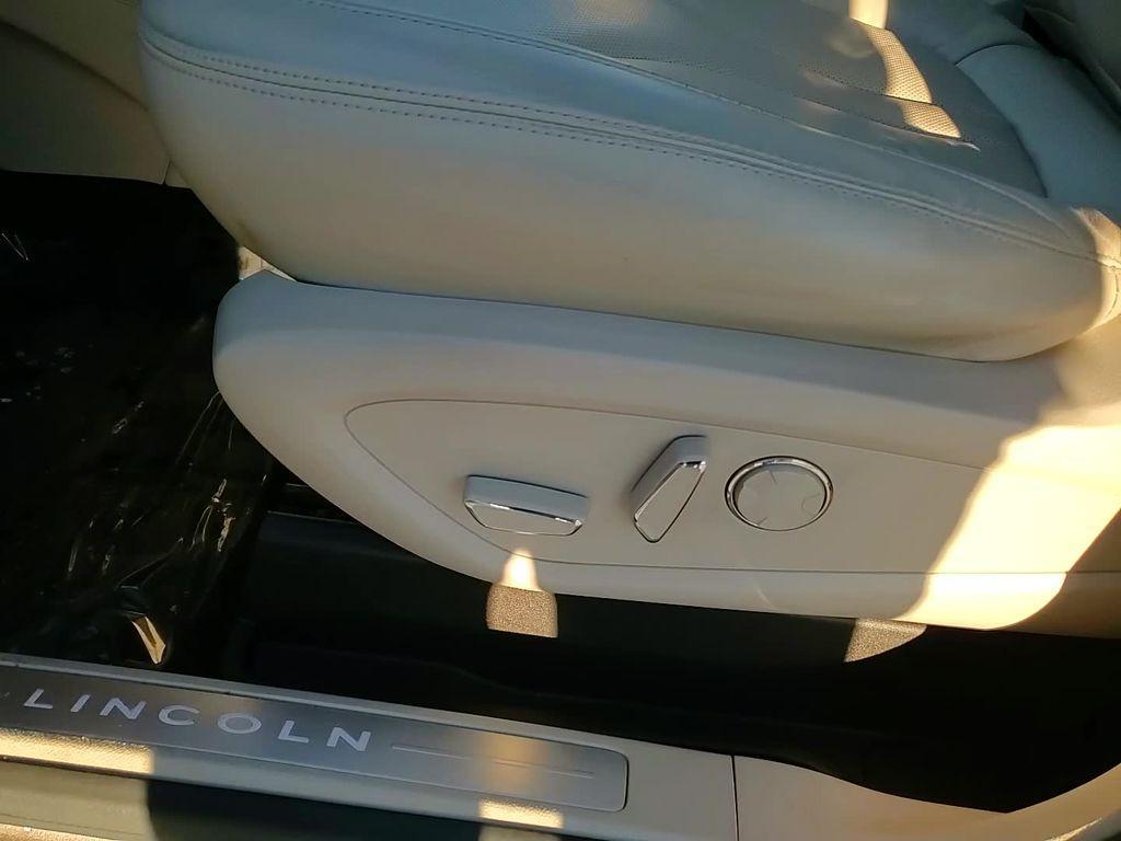 used 2019 Lincoln MKC car