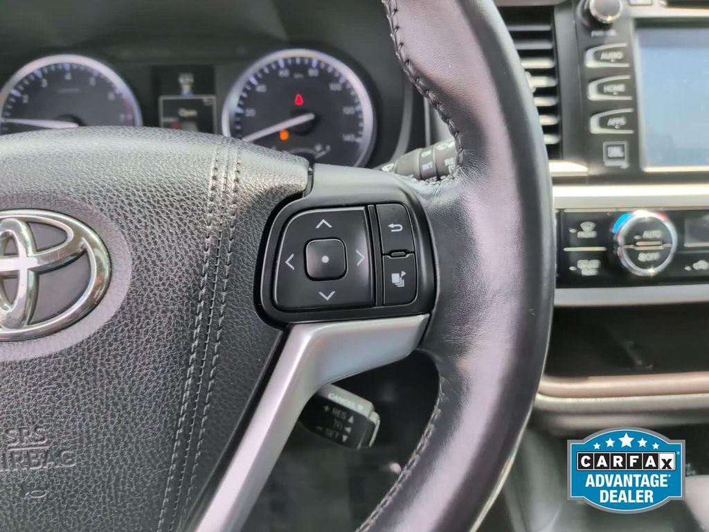 used 2016 Toyota Highlander car, priced at $22,500
