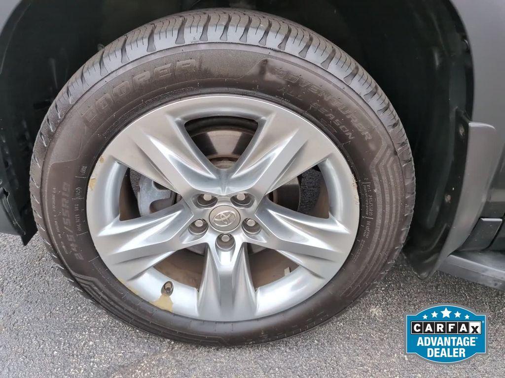 used 2016 Toyota Highlander car, priced at $22,500