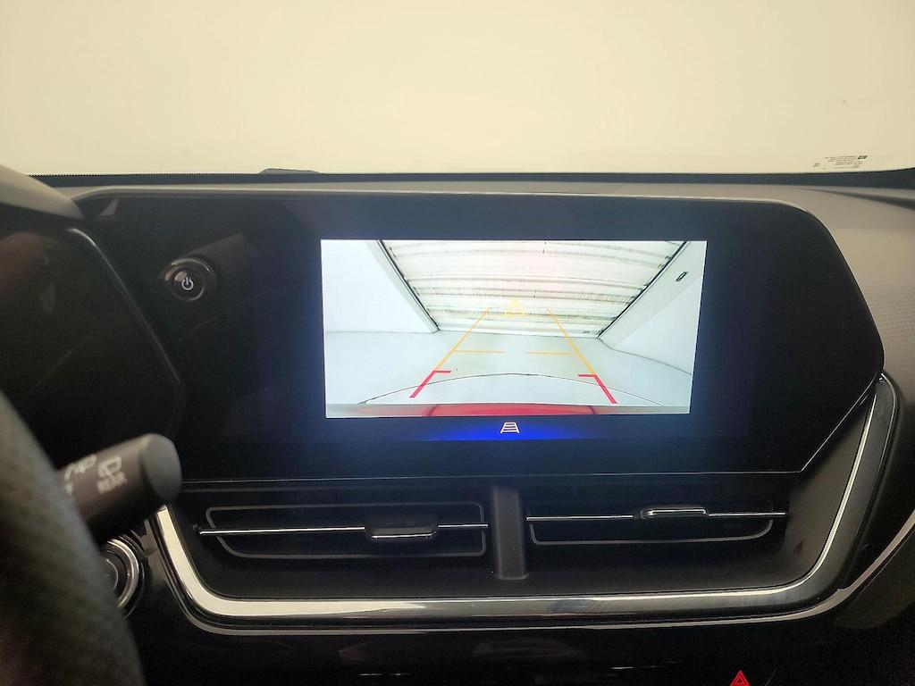 used 2025 Chevrolet Trax car, priced at $23,998