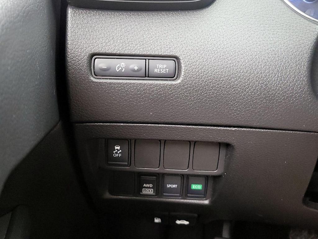 used 2017 Nissan Rogue car, priced at $15,998