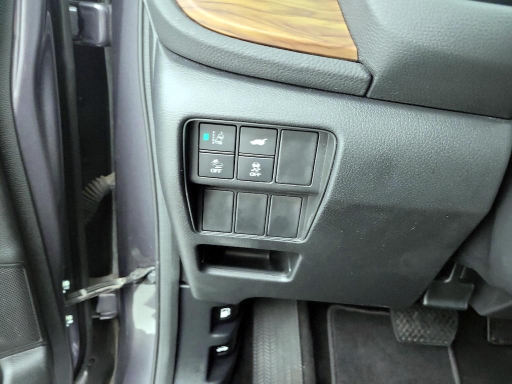 used 2020 Honda CR-V car, priced at $26,998