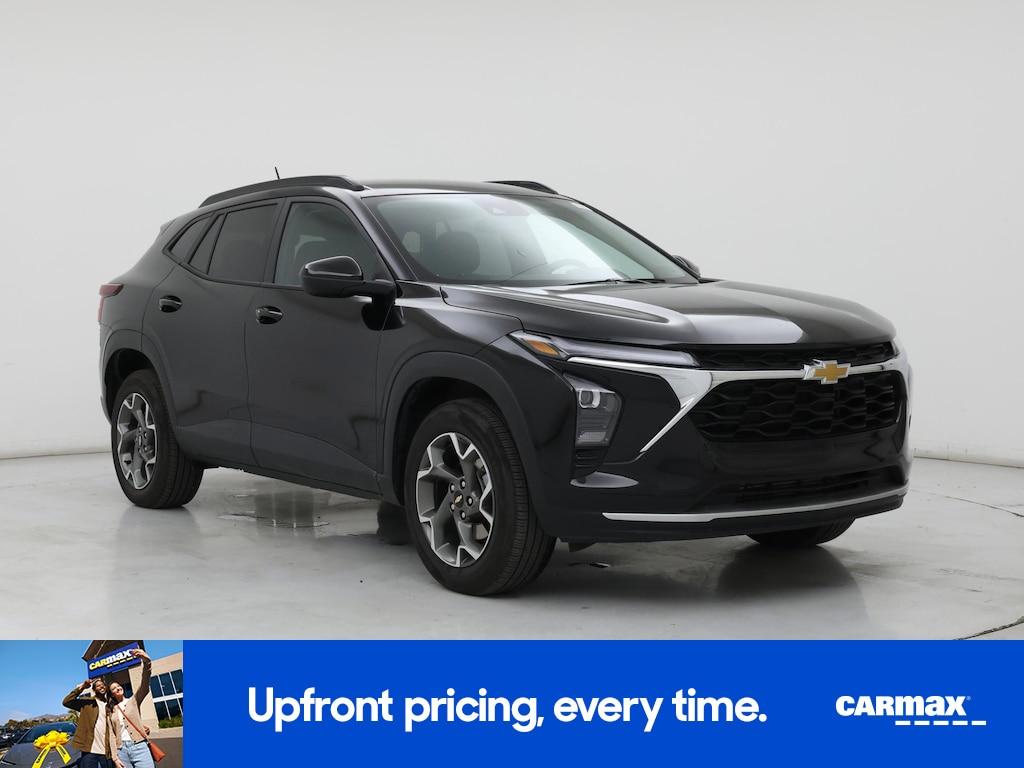 used 2025 Chevrolet Trax car, priced at $22,998