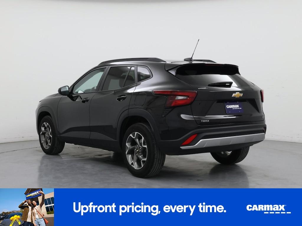 used 2025 Chevrolet Trax car, priced at $22,998