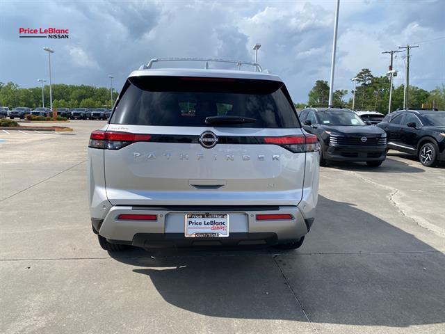 used 2024 Nissan Pathfinder car, priced at $35,498