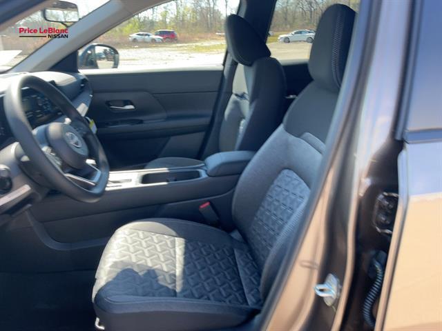 new 2026 Nissan Kicks car, priced at $25,137