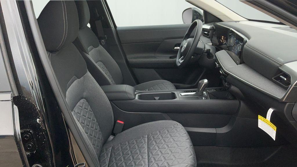 new 2026 Nissan Kicks car, priced at $27,905