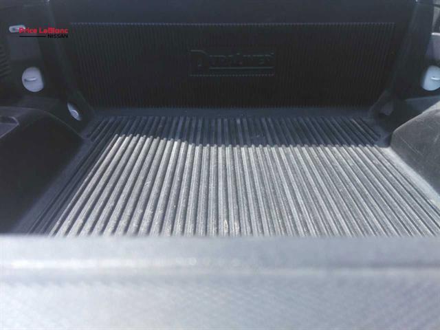 used 2025 GMC Sierra 1500 car, priced at $44,352