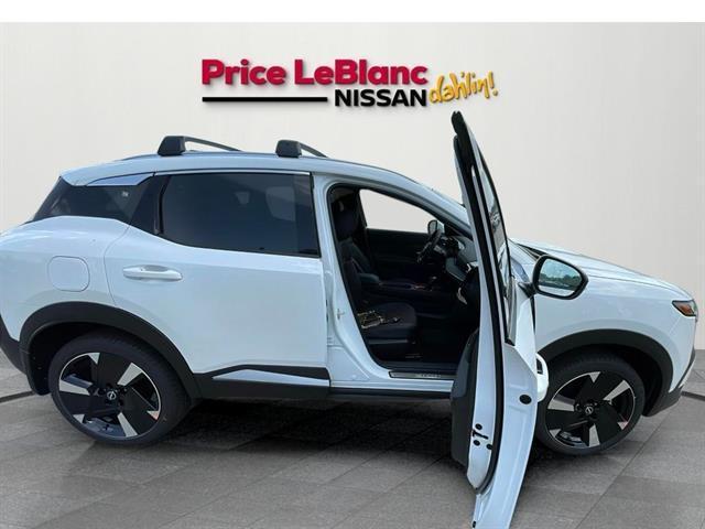 new 2025 Nissan Kicks car, priced at $26,497