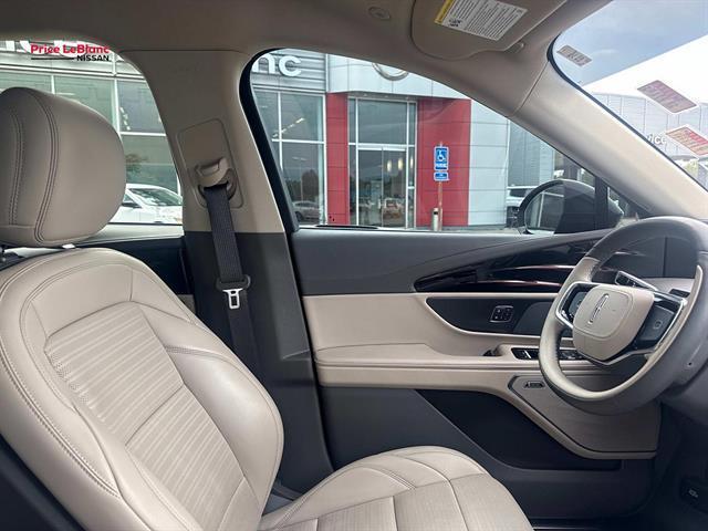 used 2025 Lincoln Nautilus car, priced at $51,256