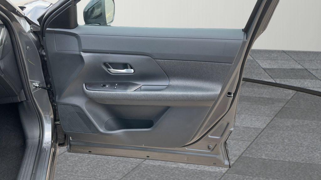 new 2026 Nissan Kicks car, priced at $27,905