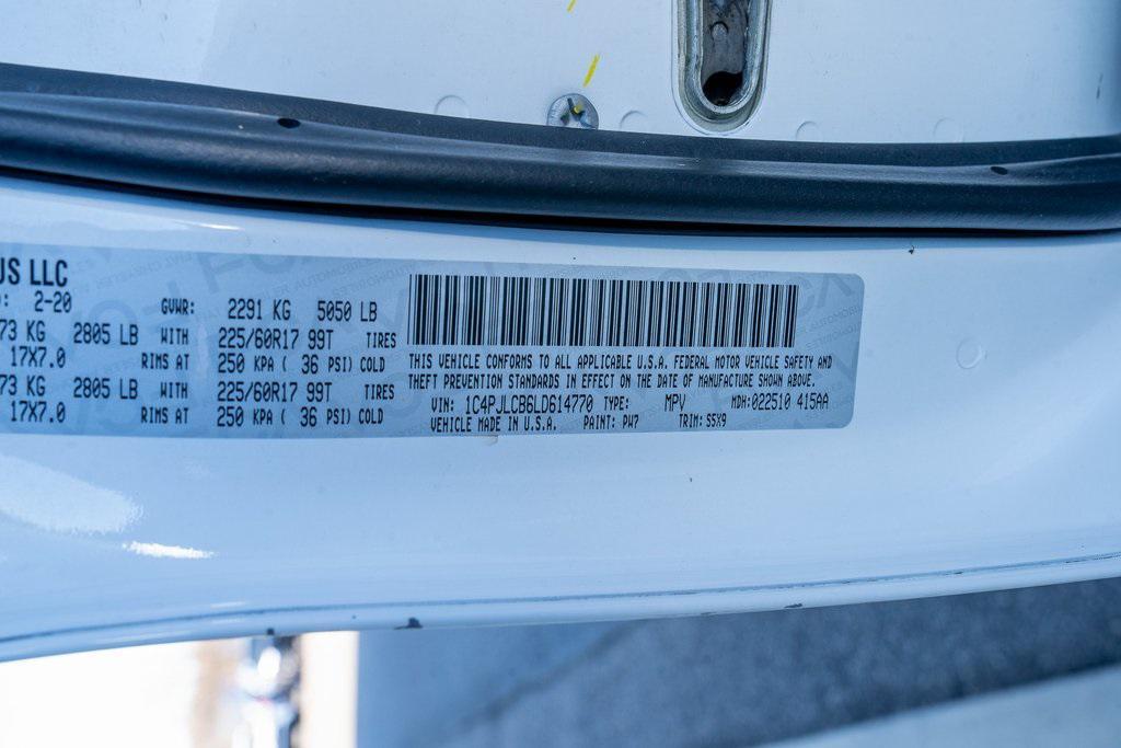 used 2020 Jeep Cherokee car, priced at $12,362